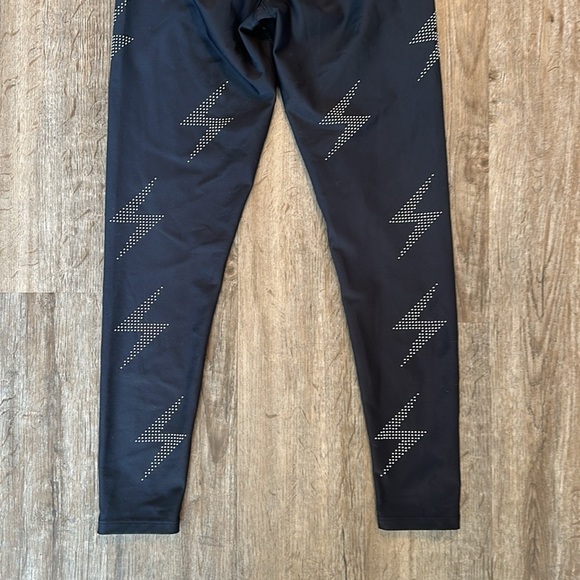 SOUL LEGGINGS SIZE(S) - Picture 6 of 7